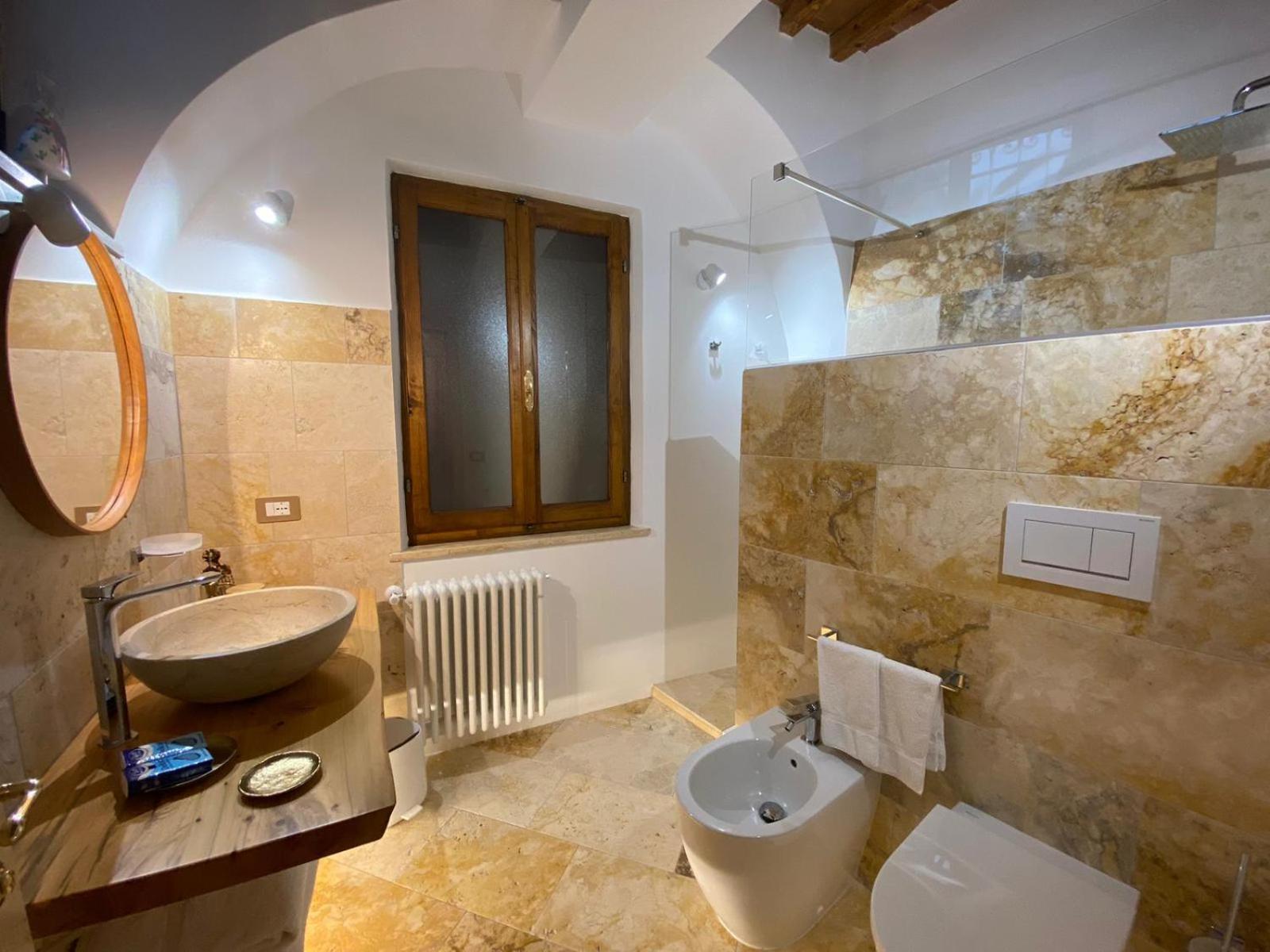 Lastamperia19 Camere-Rooms Montepulciano Exterior foto
