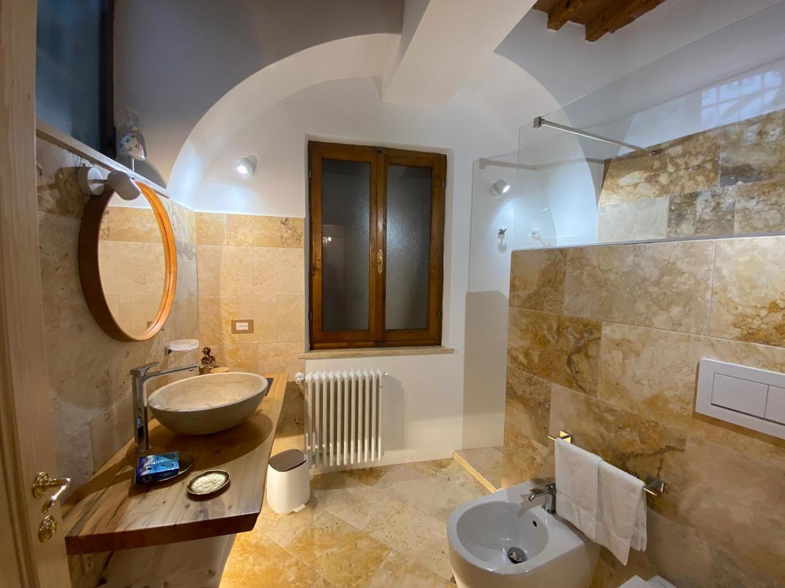 Lastamperia19 Camere-Rooms Montepulciano Exterior foto