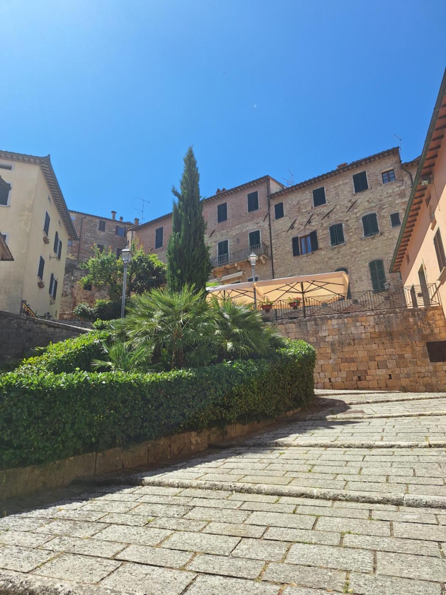 Lastamperia19 Camere-Rooms Montepulciano Exterior foto