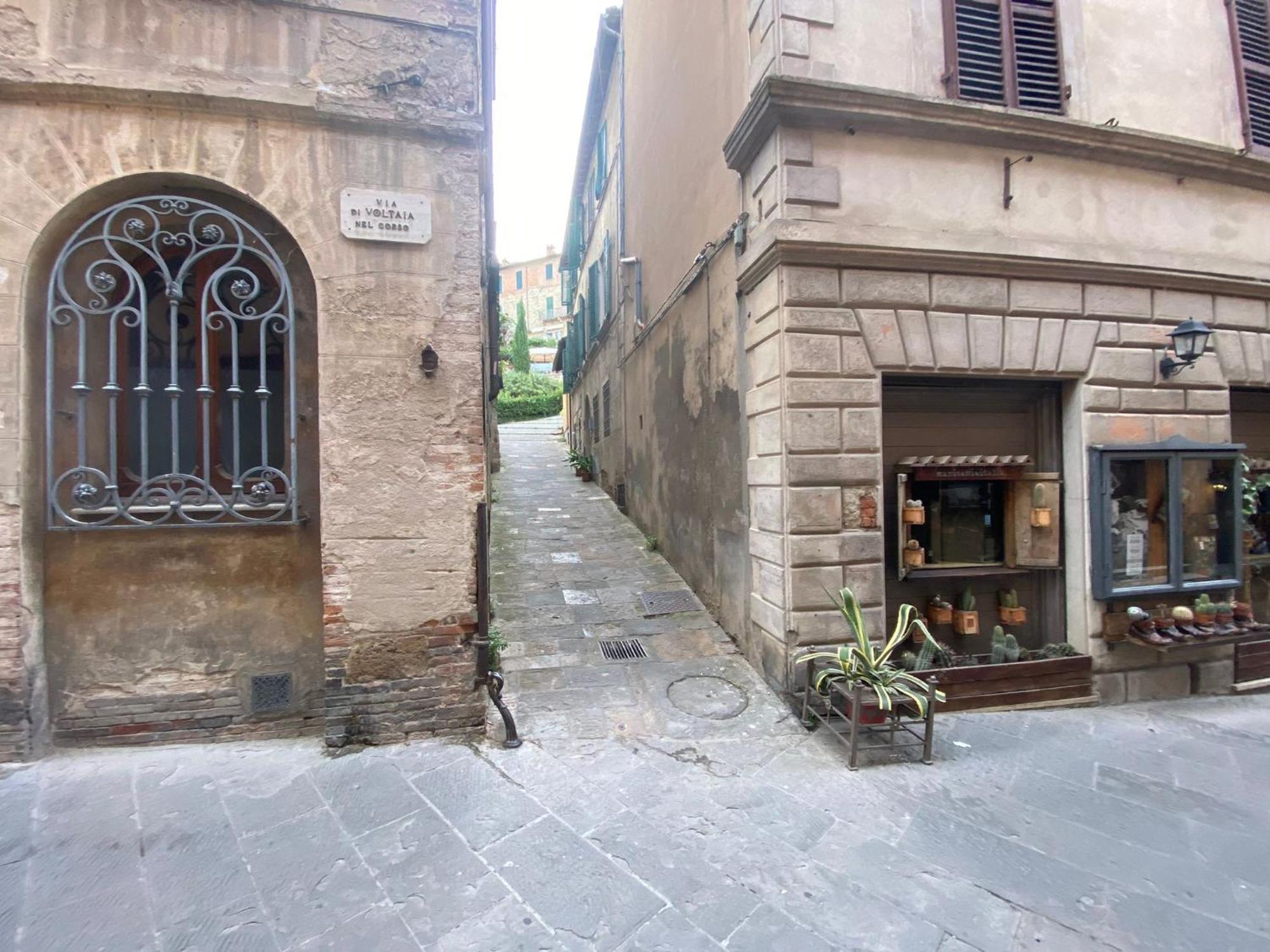 Lastamperia19 Camere-Rooms Montepulciano Exterior foto